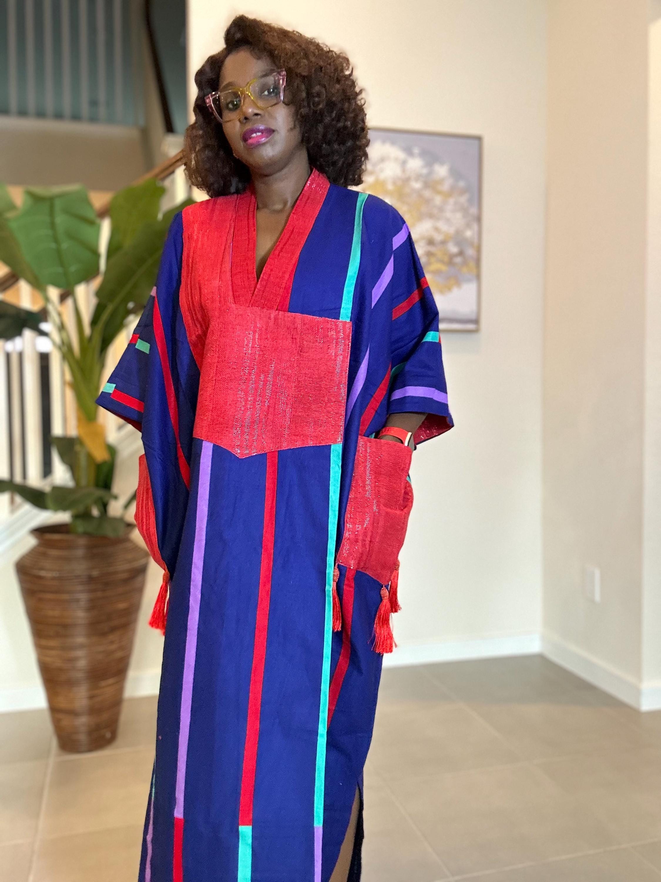 African Kaftan Dress: Striped Boubou with Red Patch - Dashiki Style