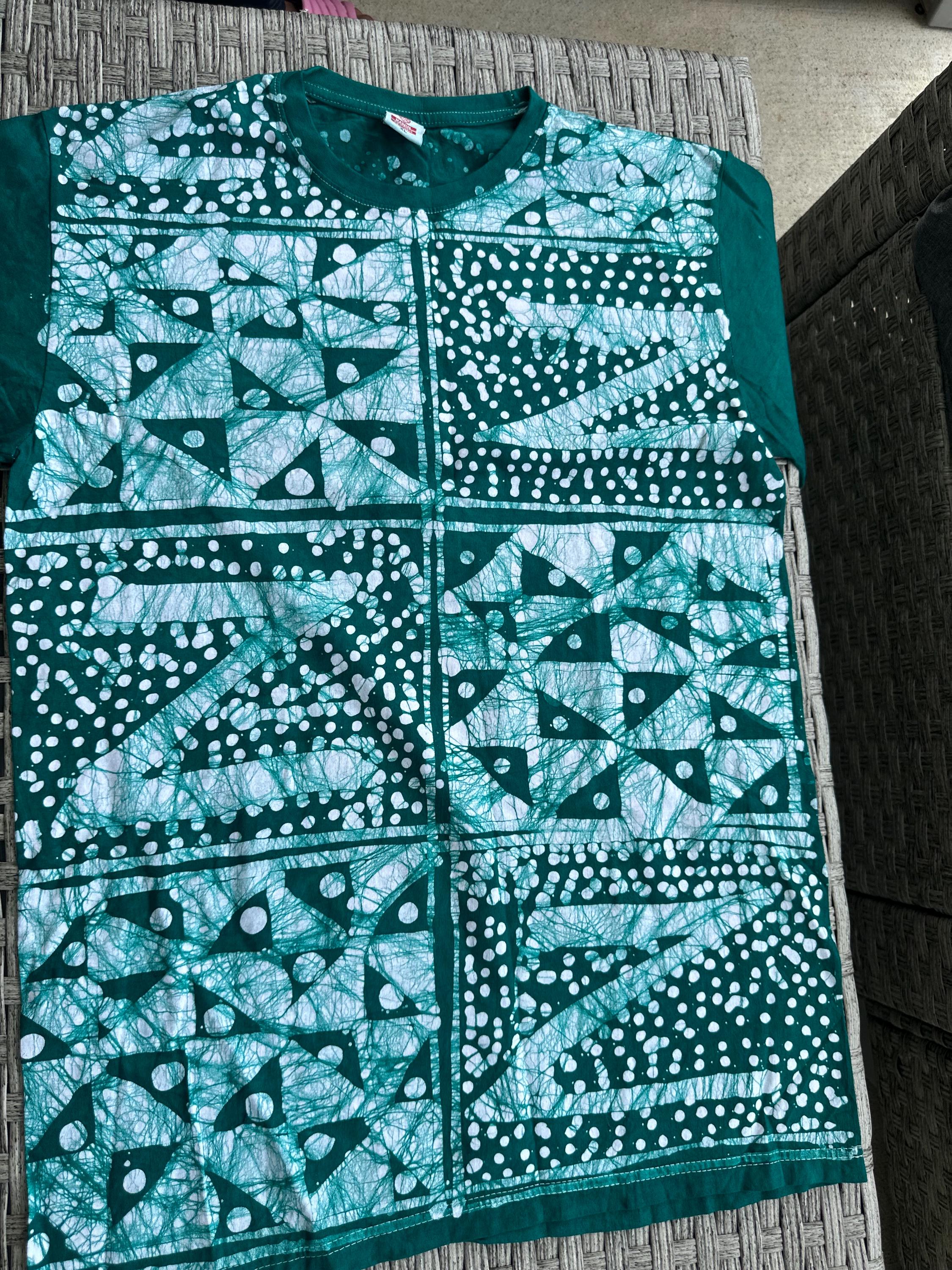 Adire Tie-Dye T-Shirt: Hand-Dyed African Print Unisex Tee